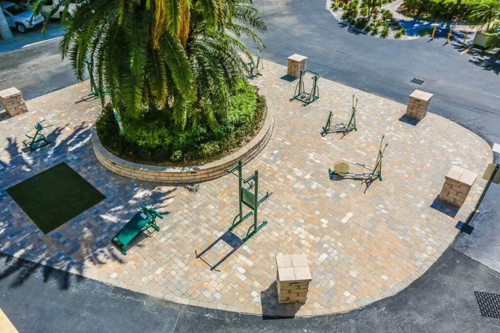 On The Rocks Villa Tampa Exterior foto