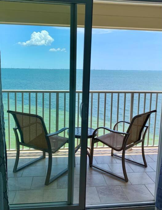 On The Rocks Villa Tampa Exterior foto
